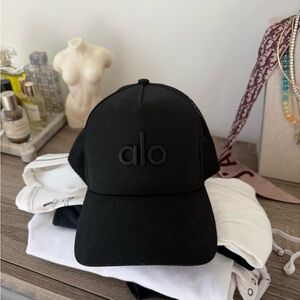 ALO Yoga Black Cap